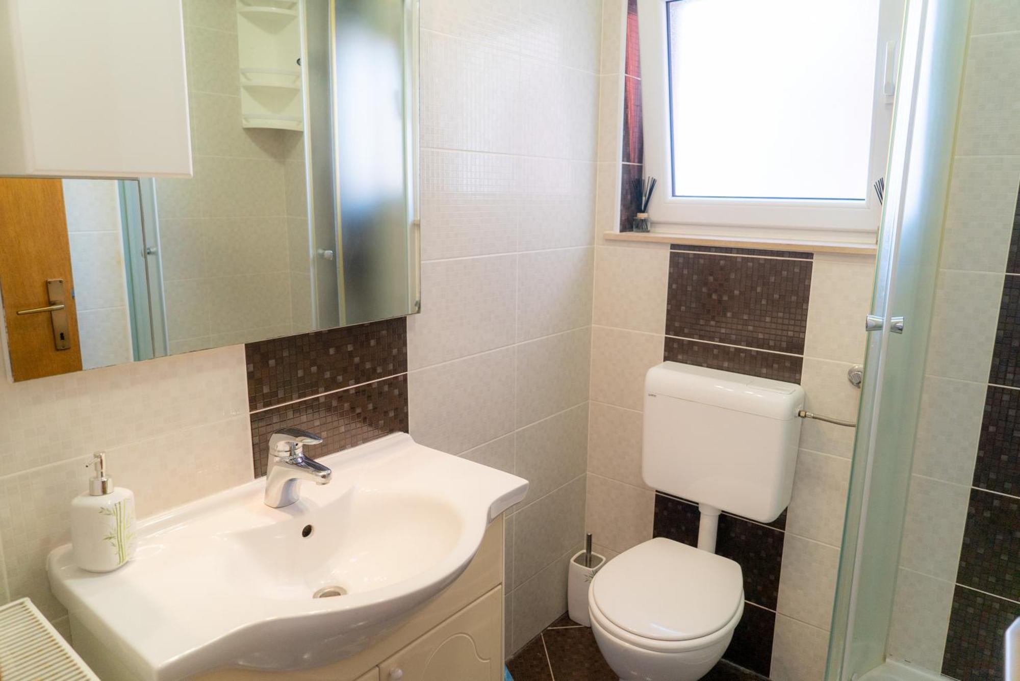 טיסנו Apartments Zubcic מראה חיצוני תמונה