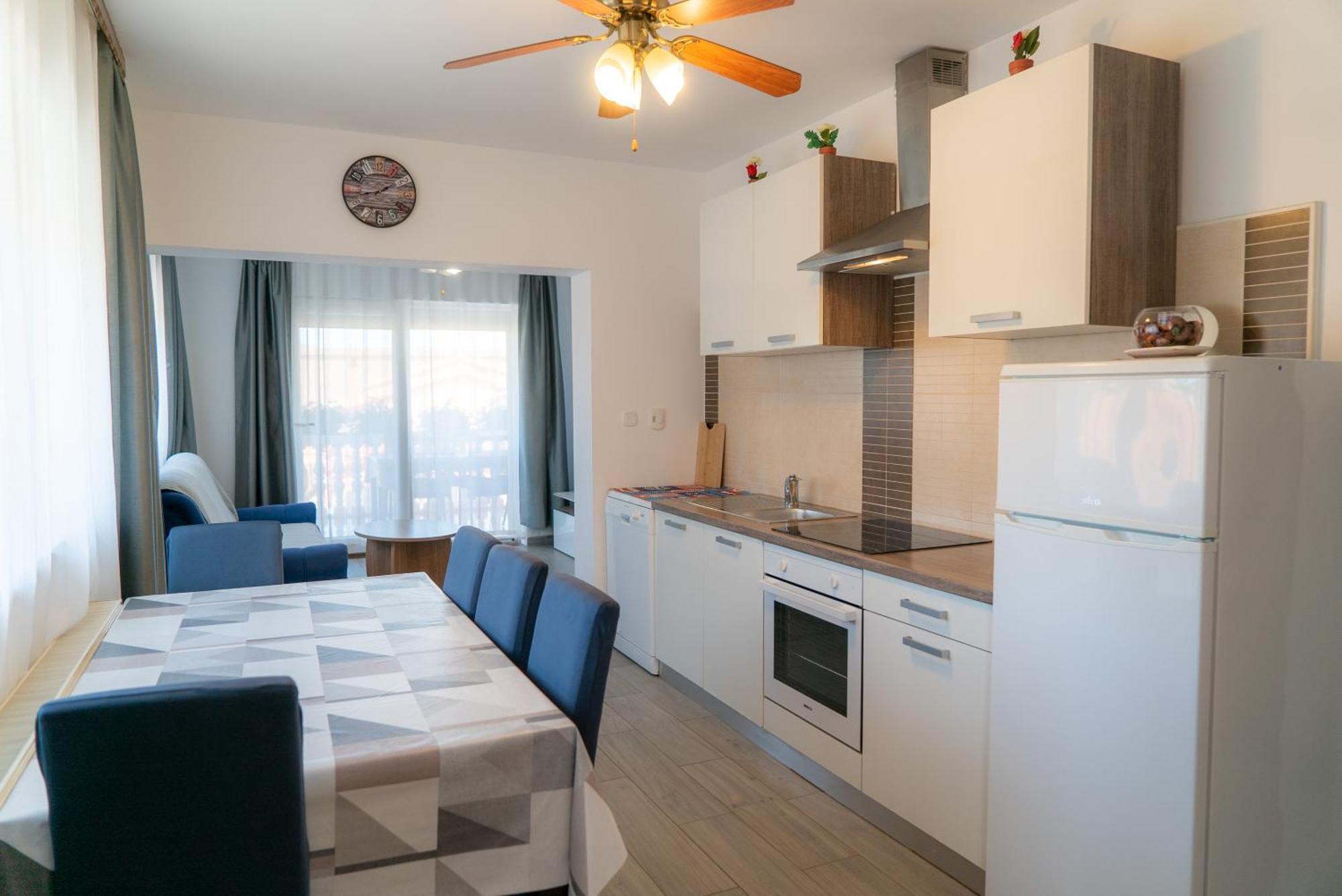 טיסנו Apartments Zubcic מראה חיצוני תמונה